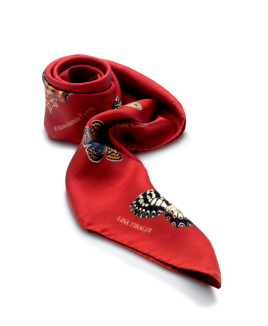 Lisa Tibaldi Terra Mia Foulard Collection 100% seta Made in Italy moda ecosostenibile sustainable fashion square silk scarf Dis.02 Farfalle della Terra Aurunca colore Burgundy