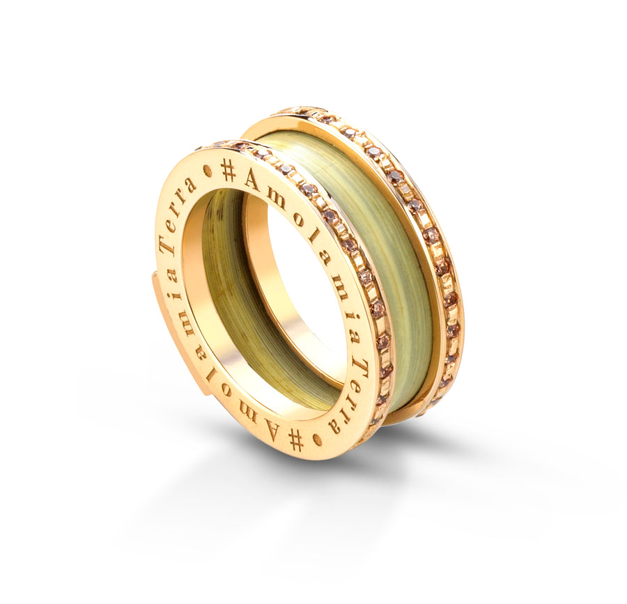 Lisa Tibaldi Terra Mia Bijoux Collection Serie Circle/Shine anello a fascia in metallo lucido, zirconi e foglia di stramma fatto a mano Made in Italy colore Gold